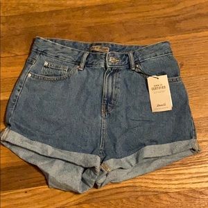 Mom Jean Shorts Size 6